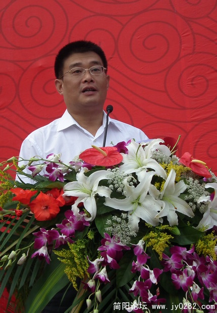 QRJ 365.jpg