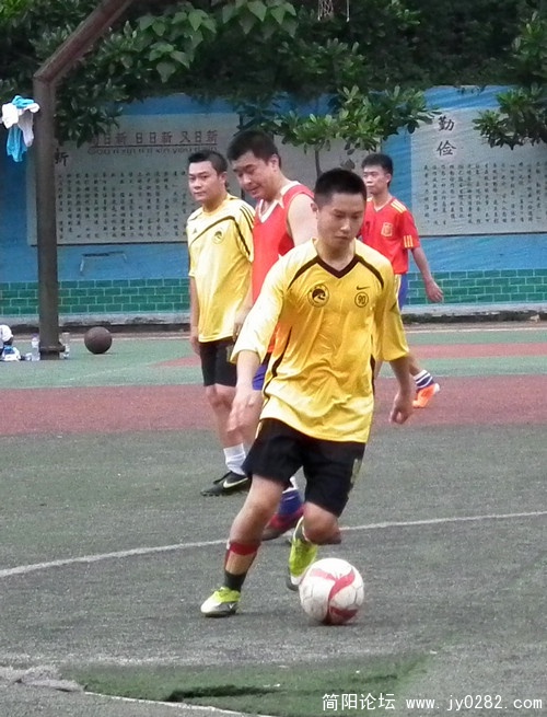 QRJ 079.jpg