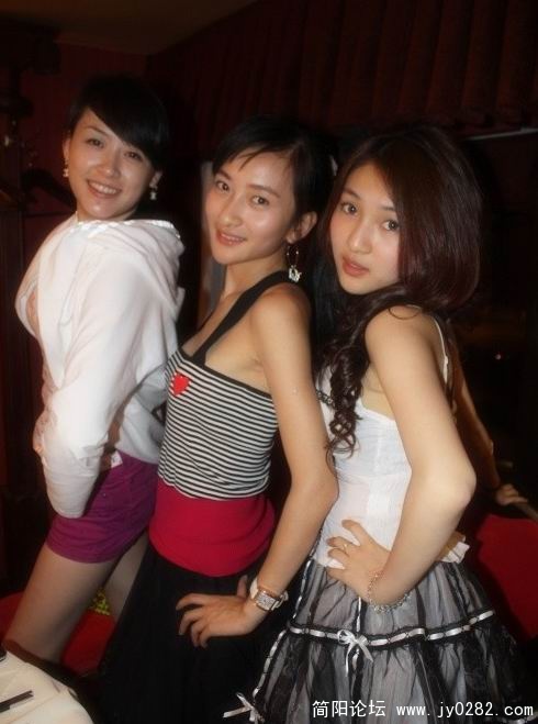 170923c1wncdy1bm00zdcy.jpg