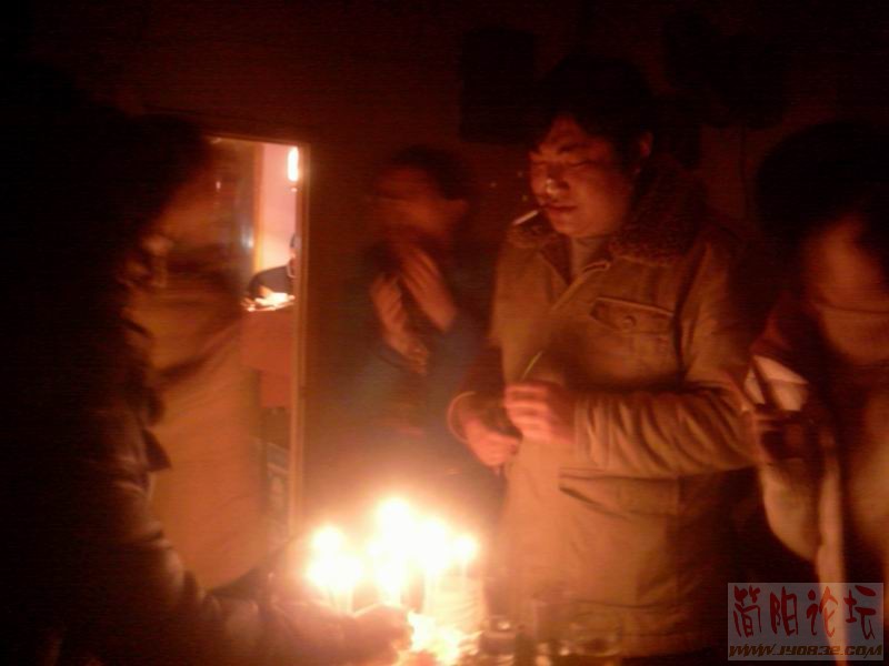 唱起生日歌.jpg