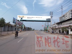 公路龙门架广告位.jpg