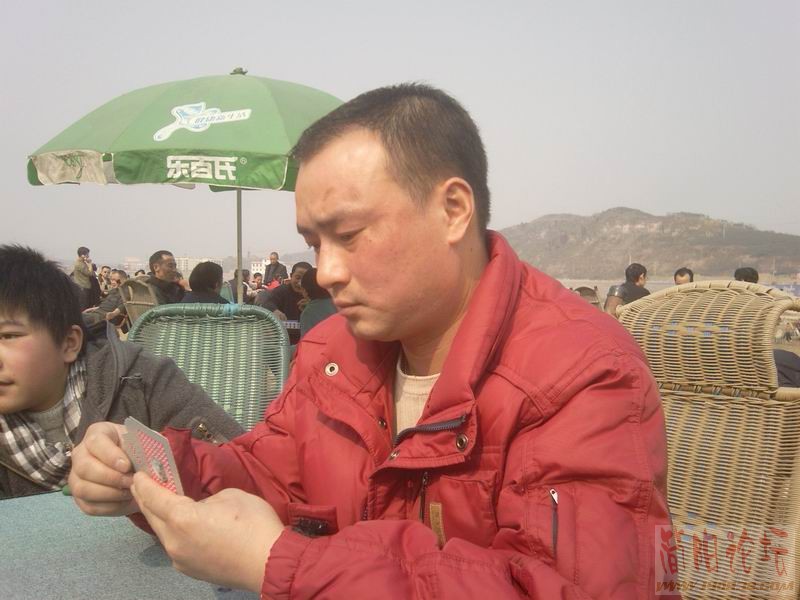 好严肃哦.jpg