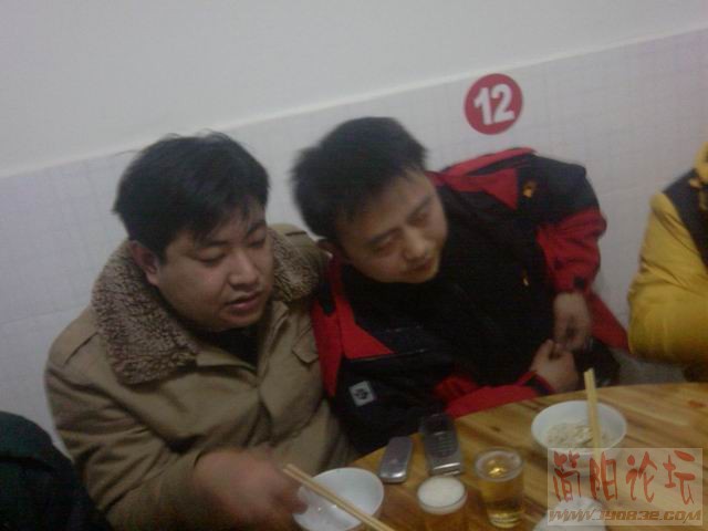 悄悄话.jpg